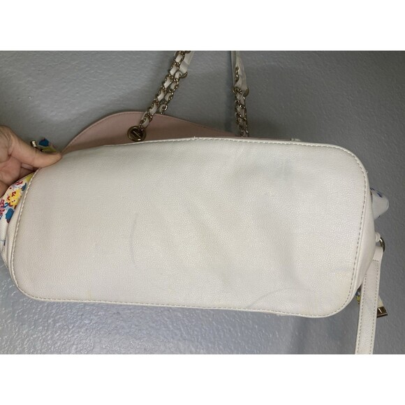 Betsey Johnson Pastel Pink Shoulder Bag W/ Strap Ribbon Bows Gold Hardware - Picture 15 of 16